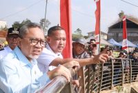 Menteri Koordinator Bidang Pangan Zulkifli Hasan (Zulhas) bersama jajaran Pemerintah Kota Bekasi saat menghadiri rangkaian kegiatan Apel GEBRAK dan groundbreaking pembangunan PSEL Kota Bekasi di kawasan Bantargebang, Rabu (26/8/2026).