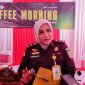 Kepala Seksi Perdata dan Tata Usaha Negara (Kasi Datun) Kejari Kabupaten Bekasi, Yashinta, memberikan keterangan kepada wartawan di sela-sela kegiatan Coffee Morning bersama rekan media, Senin (31/8/2026).
