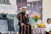 Gus Imam Hafash Shopandi, Lc menyampaikan tausiah pada peringatan Maulid Nabi Muhammad SAW 1448 H di Masjid Baitul Makmur, PNI Cibitung Blok Diamond, Kabupaten Bekasi, Selasa (25/8/2026).