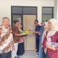 PT LX Pantos menyerahkan bantuan CSR berupa pembangunan tiga ruang kelas dan fasilitas toilet kepada SDN Gandasari 01, Kecamatan Cikarang Barat, Kabupaten Bekasi, Kamis (20/8/2026).