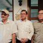 Tiga pihak terkait memberikan keterangan dalam konferensi pers terkait beredarnya potongan video CCTV lift apartemen di Rumah Samedja, Kamis (3/9/2026). Mereka meminta masyarakat melihat rekaman secara utuh dan tidak menarik kesimpulan hanya dari video berdurasi 11 detik.