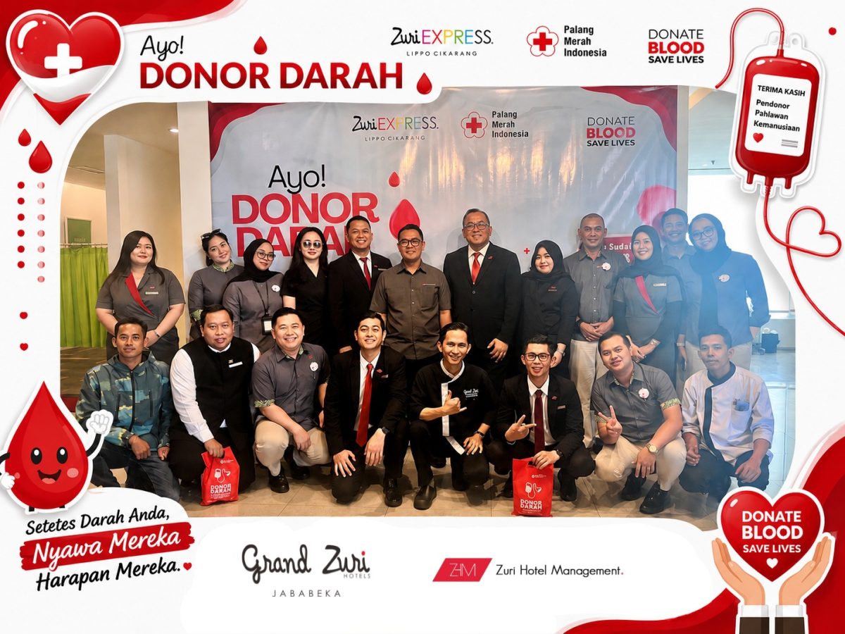 Sejumlah karyawan Grand Zuri Jababeka berfoto bersama usai mengikuti kegiatan donor darah yang digelar Zuri Express Lippo Cikarang bersama Palang Merah Indonesia (PMI), Selasa (1/9/2026). Kegiatan tersebut menjadi bagian dari aksi sosial dan kepedulian terhadap masyarakat yang membutuhkan.