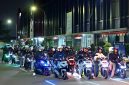 Sejumlah bikers komunitas Honda Vario mengikuti kegiatan New Honda Vario EVO 160 Night Ride bertema “Leave It Behind” yang digelar Wahana Makmur Sejati (WMS) di Tangerang, Jumat (28/8/2026).