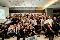 Ketua Regional WCI Betawi periode 2026-2028 Daeng Syahruddin bersama jajaran pengurus dan member saat puncak anniversary ke-12 WCI Betawi di Vasaka Hotel Jakarta, Sabtu (29/8/2026).