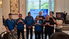 Keterangan Foto:
XLSMART terus memperkuat infrastruktur jaringan dan memperluas layanan 5G di berbagai wilayah Indonesia untuk meningkatkan kualitas konektivitas serta membuka peluang ekonomi baru bagi masyarakat dan dunia usaha.