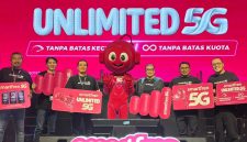 Jaringan 5G XLSMART resmi hadir di Kota Palembang, Sumatera Selatan, didukung lebih dari 330 BTS 5G. SMARTFREN turut menghadirkan layanan Unlimited 5G dengan kecepatan hingga 500 Mbps.