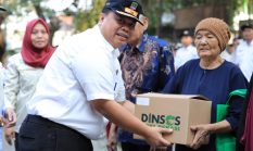 Dinsos Kota Bekasi Salurkan Bantuan Permakanan untuk Anak, Lansia dan Penyandang Disabilitas