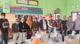 Tim monitoring Kecamatan Cibitung bersama unsur Forkopimcam dan Lurah Wanasari Ujang melakukan pemantauan tahapan Pilkades Desa Muktiwari. Dalam kegiatan tersebut, tim turut memastikan kesiapan logistik dan pelaksanaan Pilkades berjalan sesuai ketentuan serta tetap aman dan kondusif.