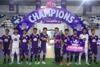 Tim futsal SMAN 8 Kabupaten Tangerang merayakan keberhasilan menjadi Juara 1 Preliminary Tangerang AXIS Nation Cup 2026. Mereka berhak melanjutkan perjuangan ke Final Nasional AXIS Nation Cup 2026.