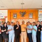 Tim Grand Zuri Jababeka bersama perwakilan corporate partner berfoto bersama dalam kegiatan Coffee Morning di PT Yasufuku Indonesia, Cikarang, Kamis (24/9/2026). Kegiatan tersebut menjadi ajang silaturahmi sekaligus mempererat komunikasi dan kerja sama antara Grand Zuri Jababeka dengan para mitra corporate.