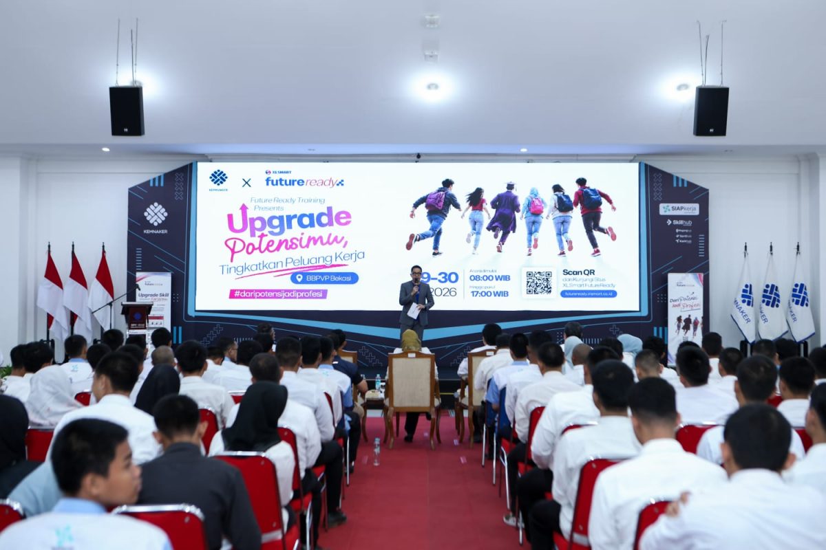 Peserta mengikuti kegiatan pelatihan XLSMART Future Ready di BBPVP Bekasi. Program tersebut menjadi bagian dari upaya pengembangan keterampilan dan kesiapan kerja talenta muda untuk meningkatkan akses terhadap peluang kerja.