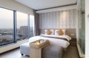 Vasaka Hotel Jakarta menghadirkan promo “Lazy Morning, Perfect Breakfast” yang memungkinkan tamu menikmati sarapan langsung di kamar sambil menikmati pemandangan Kota Jakarta.
