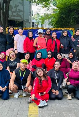 Jelang HUT ke-12, PrimeBiz Hotel Cikarang Ajak Warga Gerak Bareng Lewat Zumba
