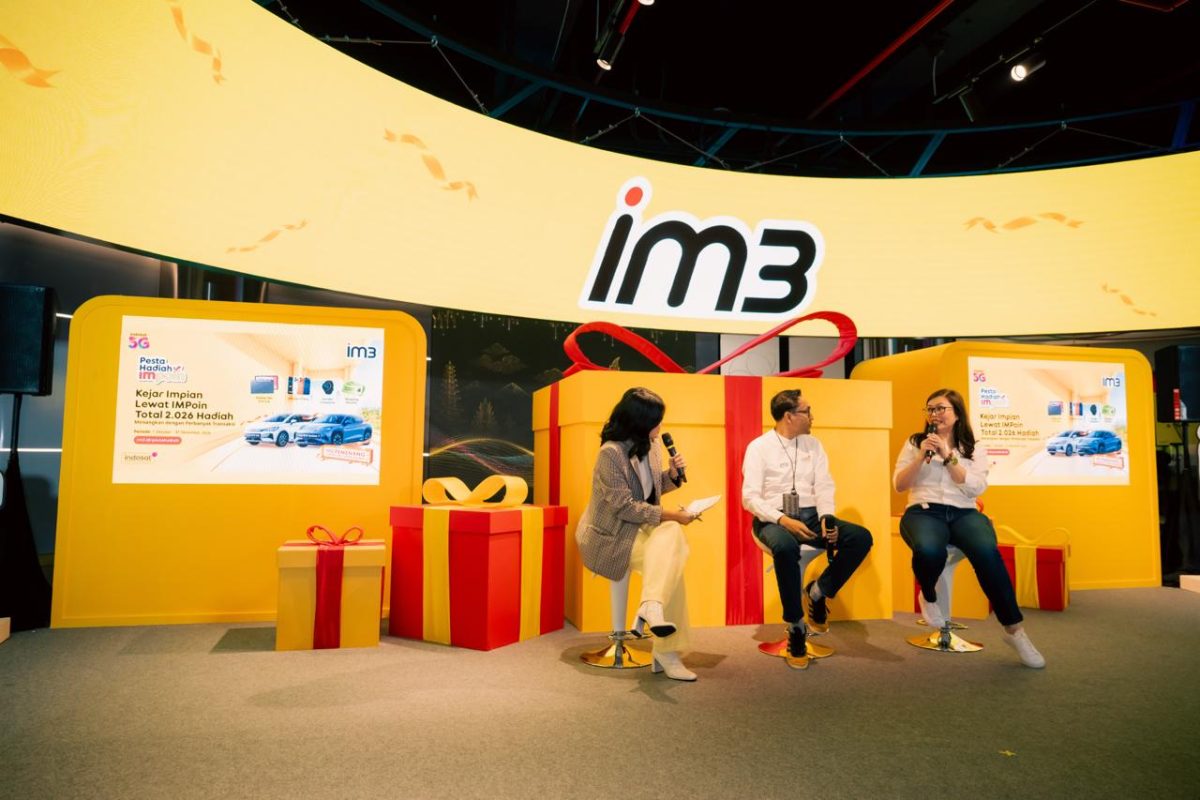 Indosat Ooredoo Hutchison melalui IM3 memperkenalkan program Pesta Hadiah IMPoin 2026 dengan total 2.026 hadiah bagi pelanggan. Program ini menawarkan hadiah utama berupa mobil listrik BYD, smartphone, tablet, dan berbagai hadiah lainnya.