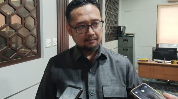 Ketua DPRD Kabupaten Bekasi, Ade Sukron.