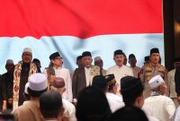 Wawali Bekasi Abdul Harris Bobihoe menghadiri peringatan Maulid Nabi Muhammad SAW sekaligus bersilaturahmi bersama ulama dan masyarakat di Pondokgede.