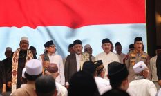 Wawali Harris Bobihoe Hadiri Maulid Nabi di Pondokgede, Ajak Warga Teladani Rasulullah