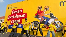 Maxim Unity Fest di Bandung Indah Plaza menghadirkan berbagai kegiatan hiburan, termasuk zumba, lomba mewarnai, night walk, dan live music.