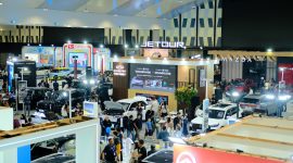 Pengunjung GIIAS Semarang 2026 memadati area pameran di Muladi Dome UNDIP, Semarang. Sejumlah booth dan kendaraan mendapatkan penghargaan favorit berdasarkan pilihan pengunjung.